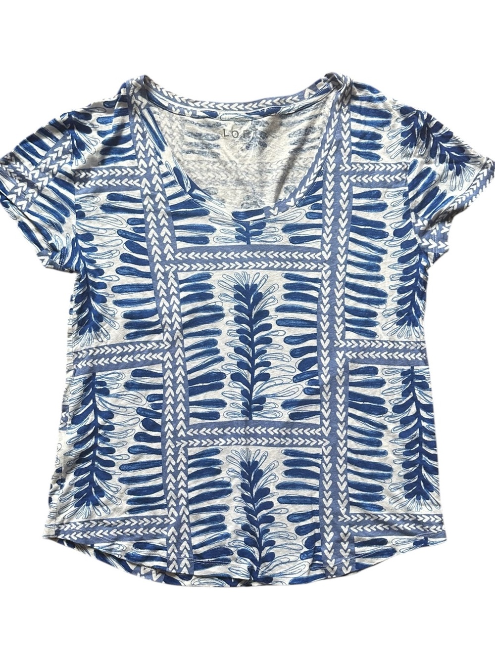 LOFT Blue & White Fern Print Tee – Size S